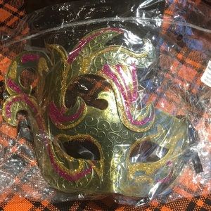 Masquerade Eyes Mask 
New in package